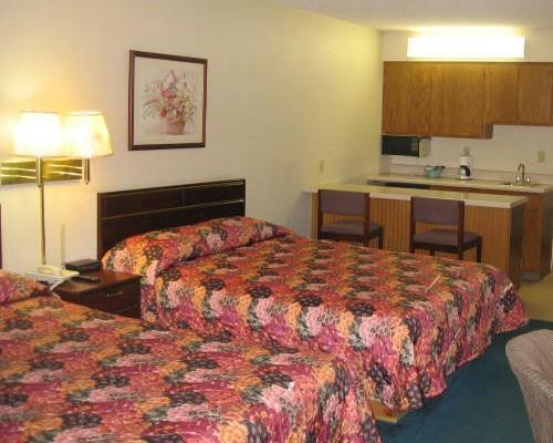 Scottish Inns & Suites Springdale Room photo
